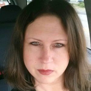 Meet your Posher, Paula